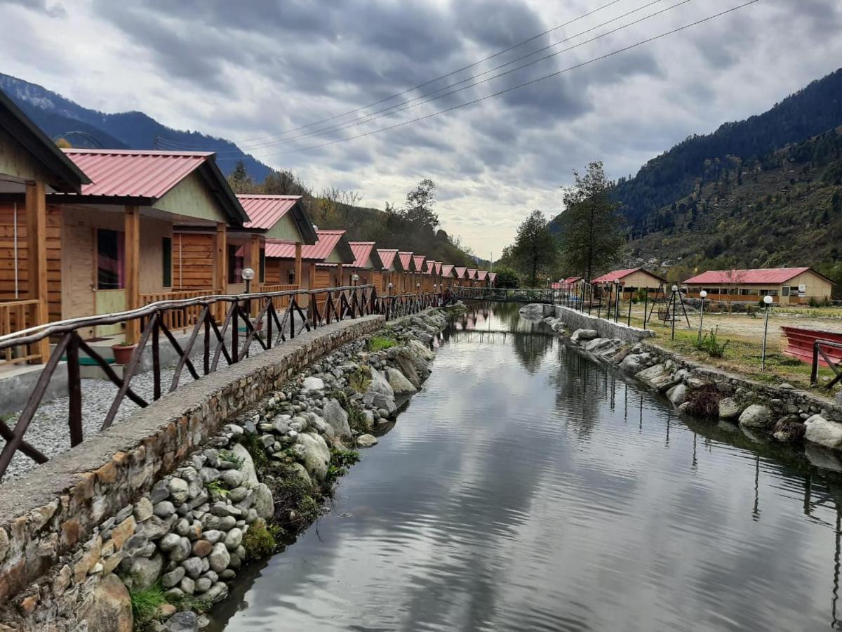 Shivalaya Retreat Hotel Manāli Exterior foto